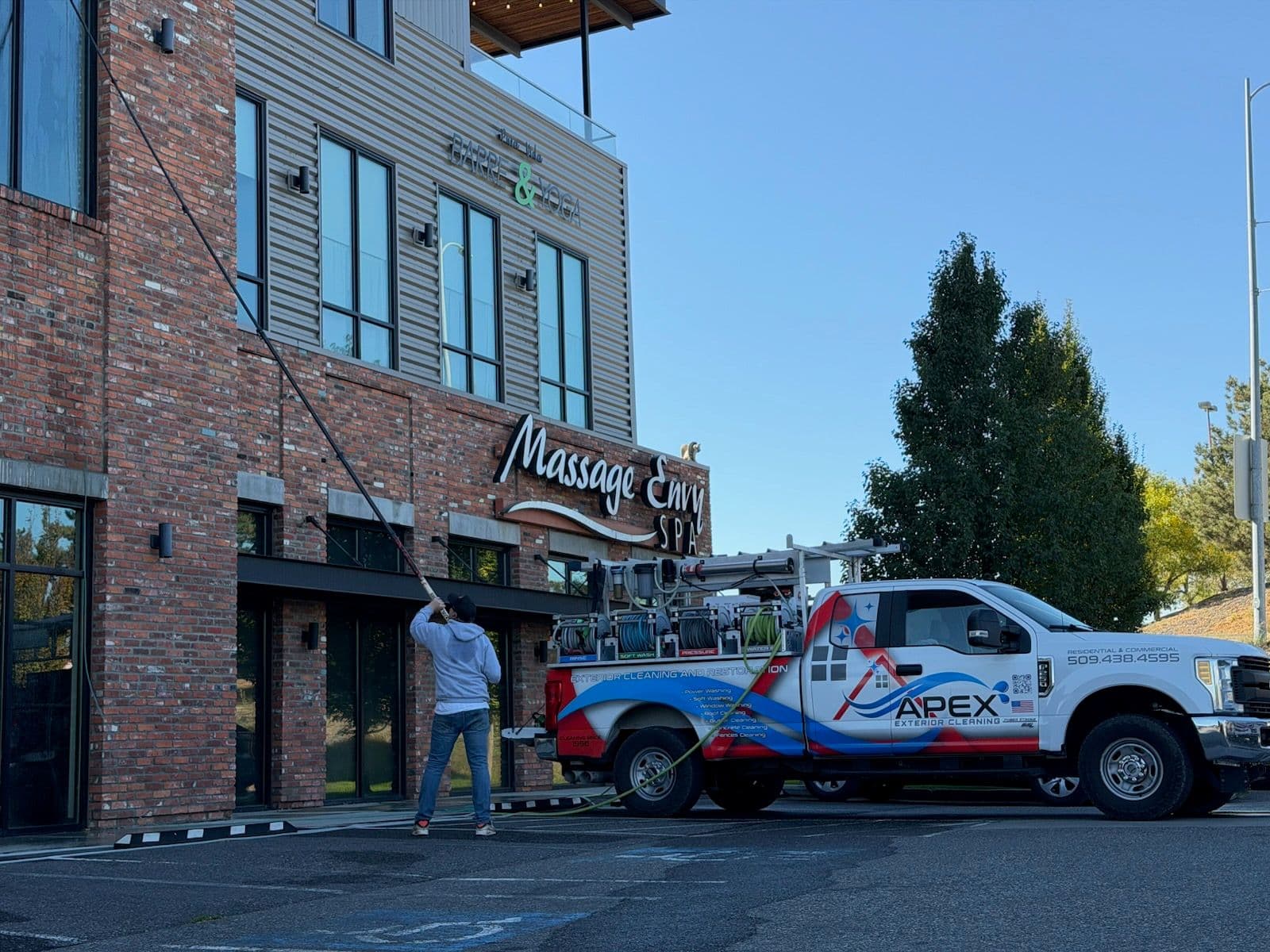 Keeping Massage Envy Spa Gleaming in Kennewick image